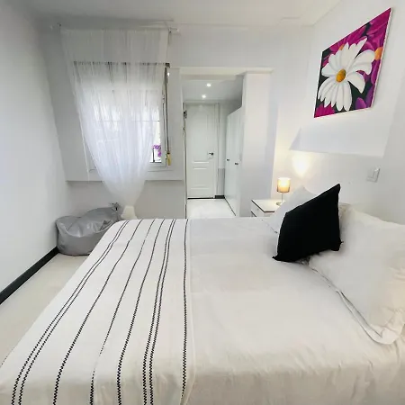 Magnifica Vivienda A 650m De La Playa En * Marbella