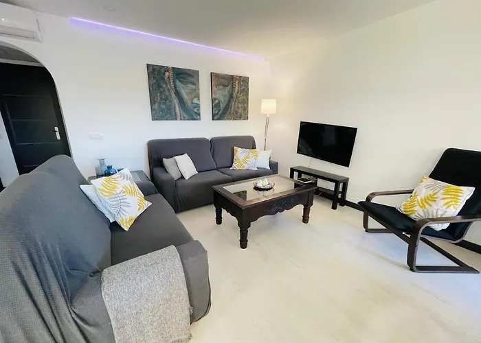 Magnifica Vivienda A 650m De La Playa En * Marbella