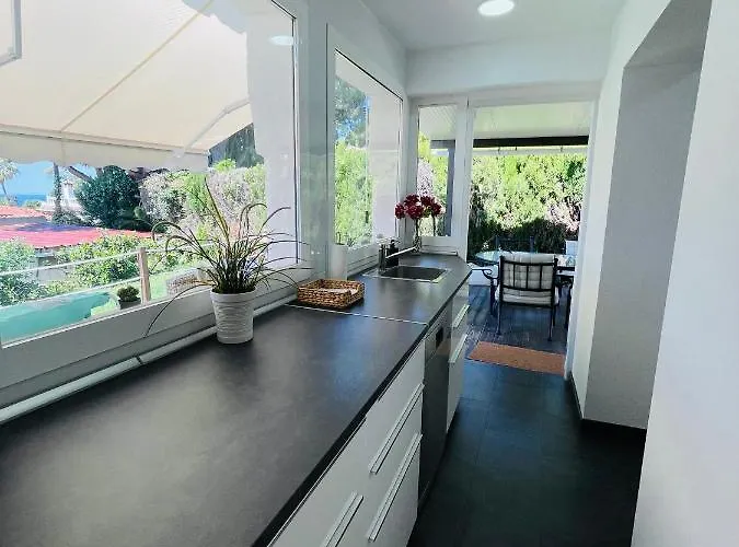 Magnifica Vivienda A 650m De La Playa En * Marbella