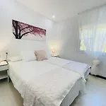펜션 Magnifica Vivienda A 650m De La Playa En 마르베야